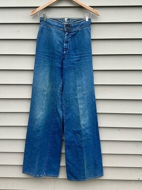 Vintage 70s Levi’s jeans Flare High Waist Copper Tag Bareback womens 10